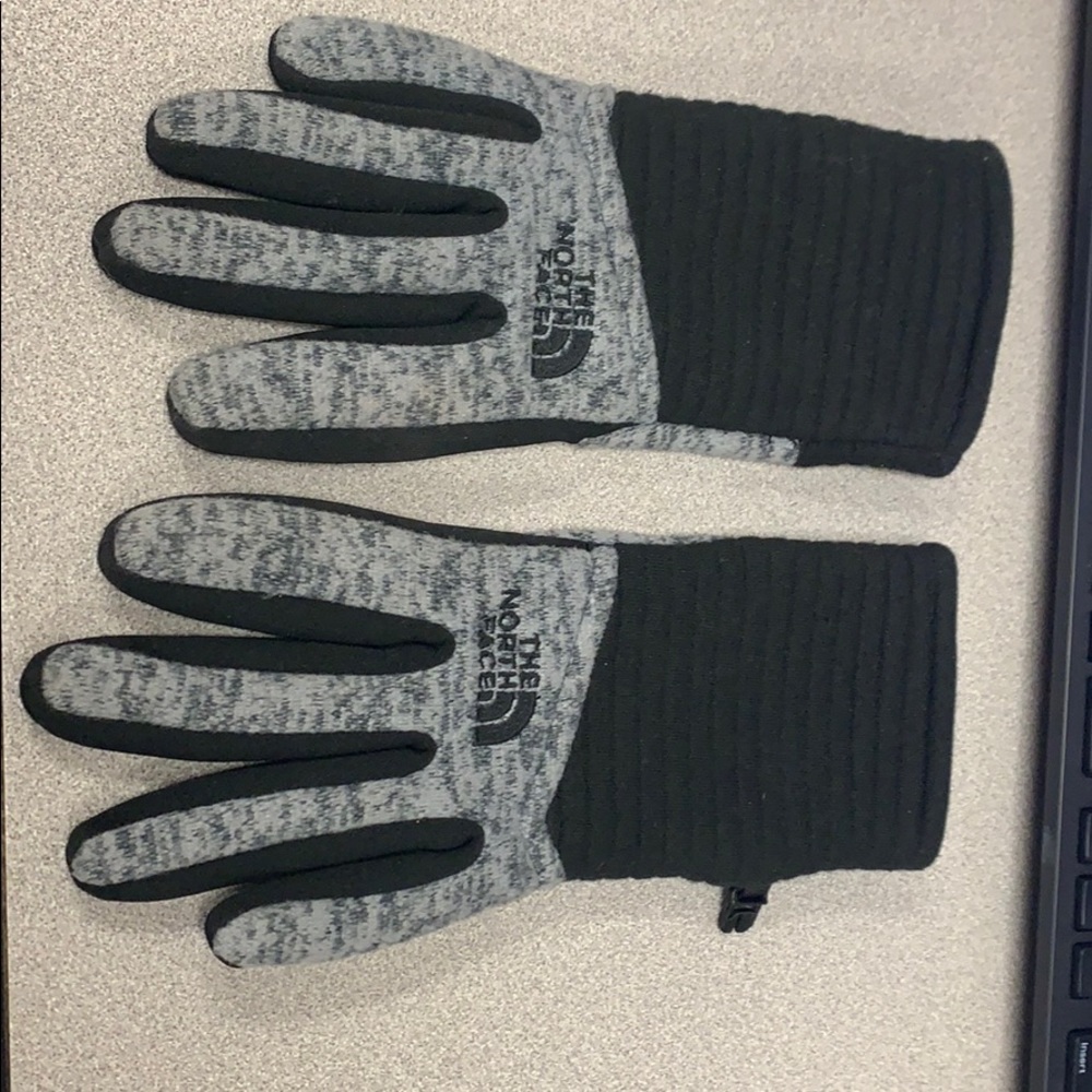 North face gloves !
